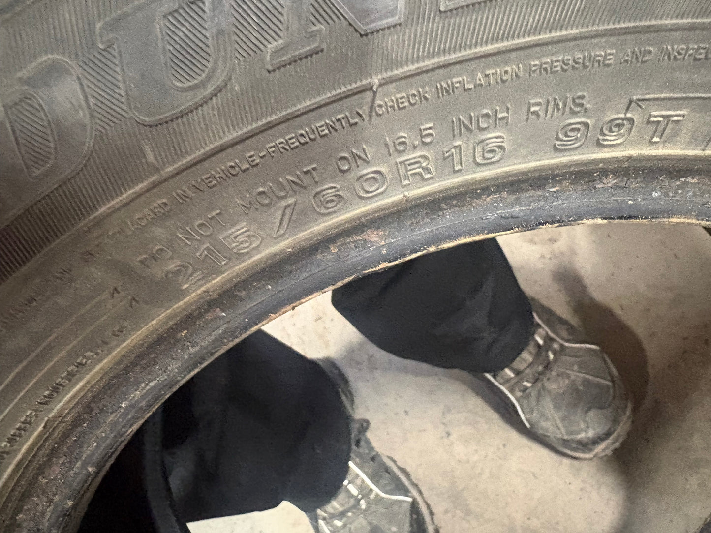 4 pneus d hiver 215/60r16 dunlop a l etat neuf