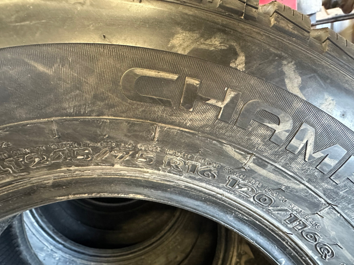 4 pneus hiver lt 245/75r16 gt radial 10 plies