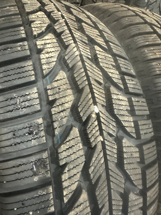4 pneus d hiver 265/60r18 firestone a l état neuf