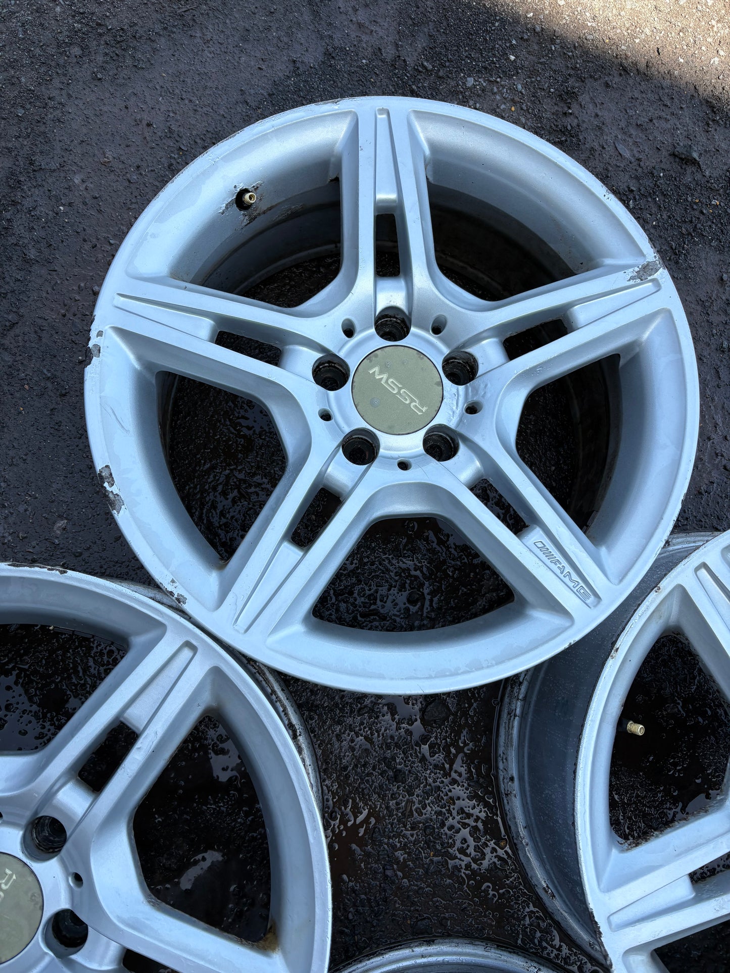 4 mags rssw 17 pouces 5x112 en bon etat