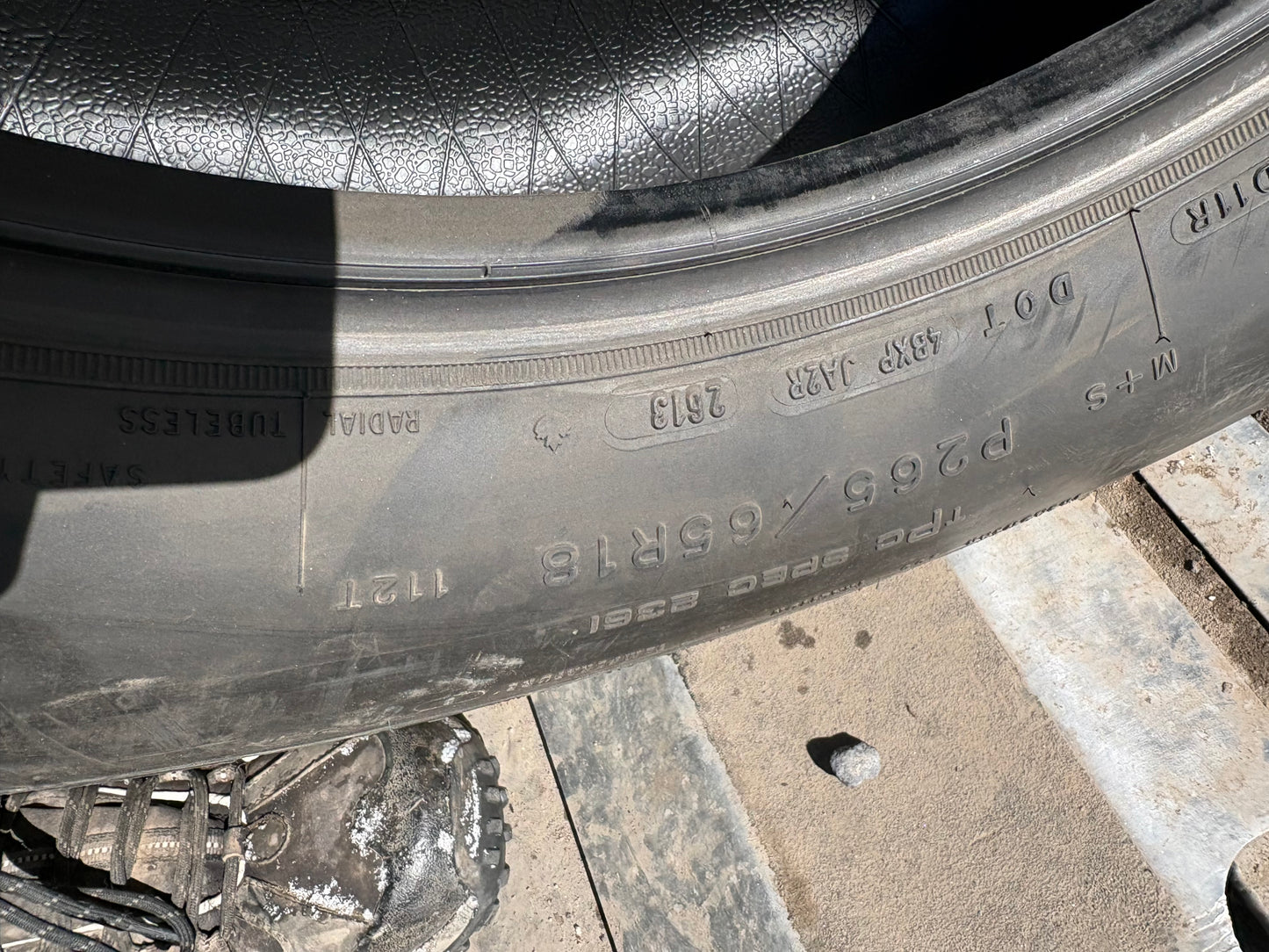 3 pneus d ete neufs 265/65r18 good year en liquidation