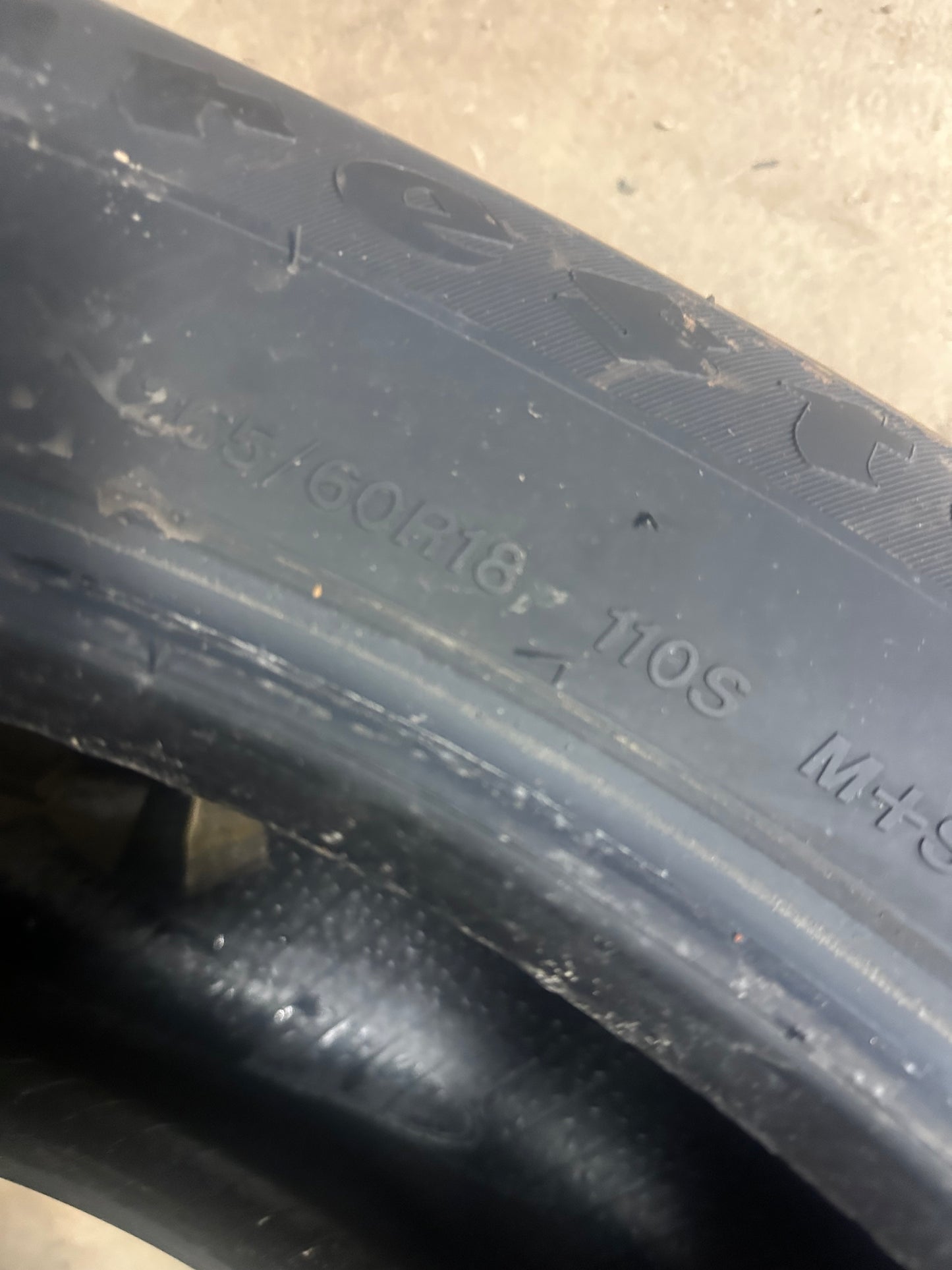 4 pneus d hiver 265/60r18 firestone a l état neuf