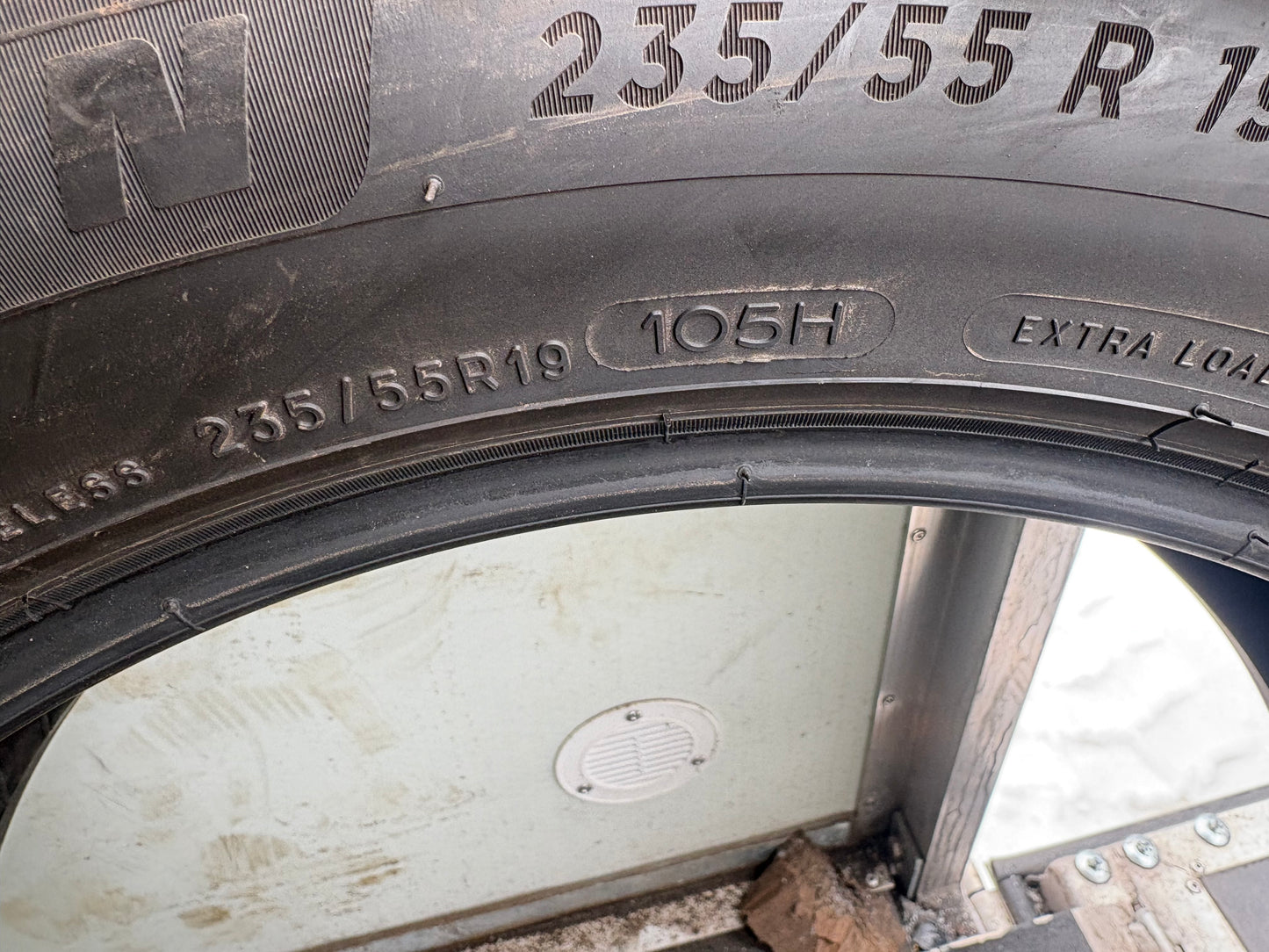 4 pneus d hiver 235/55r19 michelin a l etat neuf