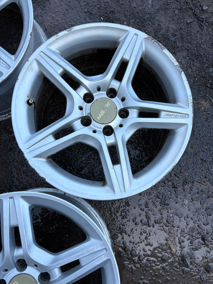 4 mags rssw 17 pouces 5x112 en bon etat