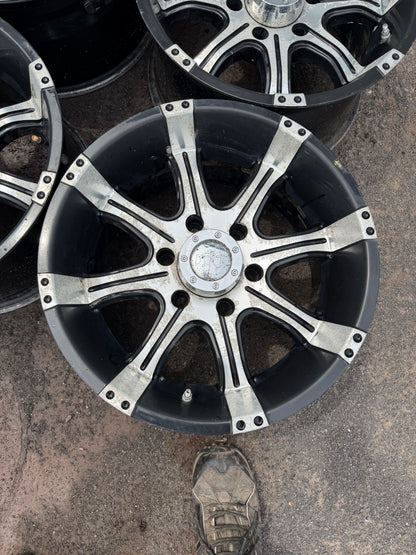 4 mags 17 pouces 6x139.7 en bon état