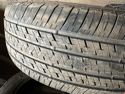 1 pneu d’été 235/65r17 Bridgestone en très bon état