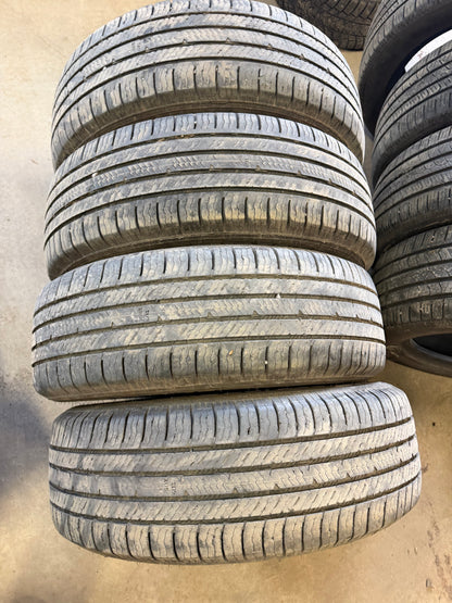 4 pneus d ete 225/65r17 nokian en bon état