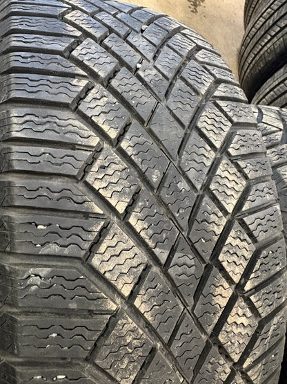 4 pneus d hiver 225/55r17 continental en bon etat