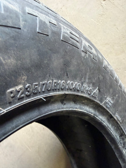 1 pneu d hiver neuf 235/70r16 winterking en liquidation