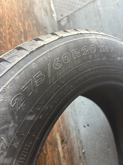 1 pneu d hiver 275/60r20 nokian en bon état