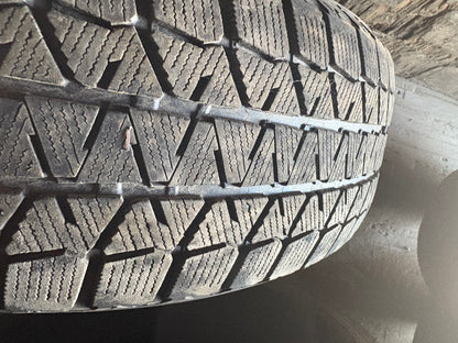 1 pneus d hiver 225/60r17 Bridgestone