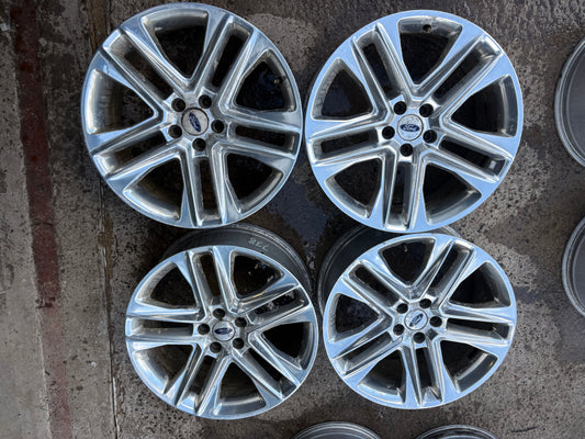 4 mags ford 20 pouces 5x114.3 avec valves tpms