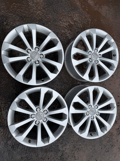 4 mags audi 18 pouces 5x112 a l état neuf