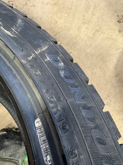 4 pneus d hiver 245/45r19 dunlop a l état neuf