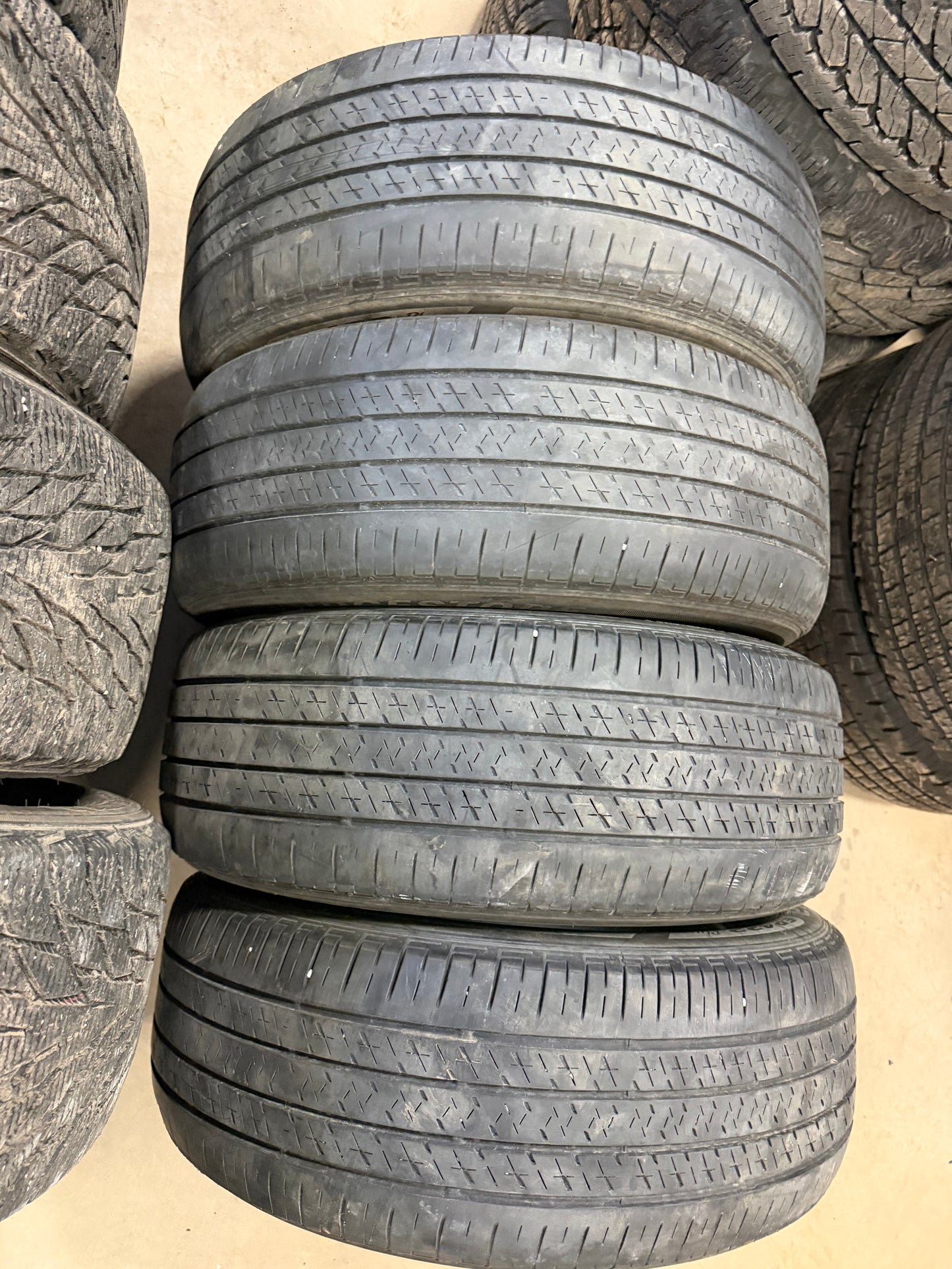 4 pneus d ete 205/55r16 Bridgestone