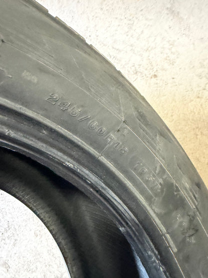 4 pneus d hiver 245/60r18 Yokohama a l état neuf