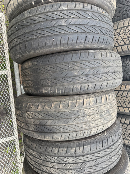 4 pneus d ete 235/65r17 rotalla en bon état