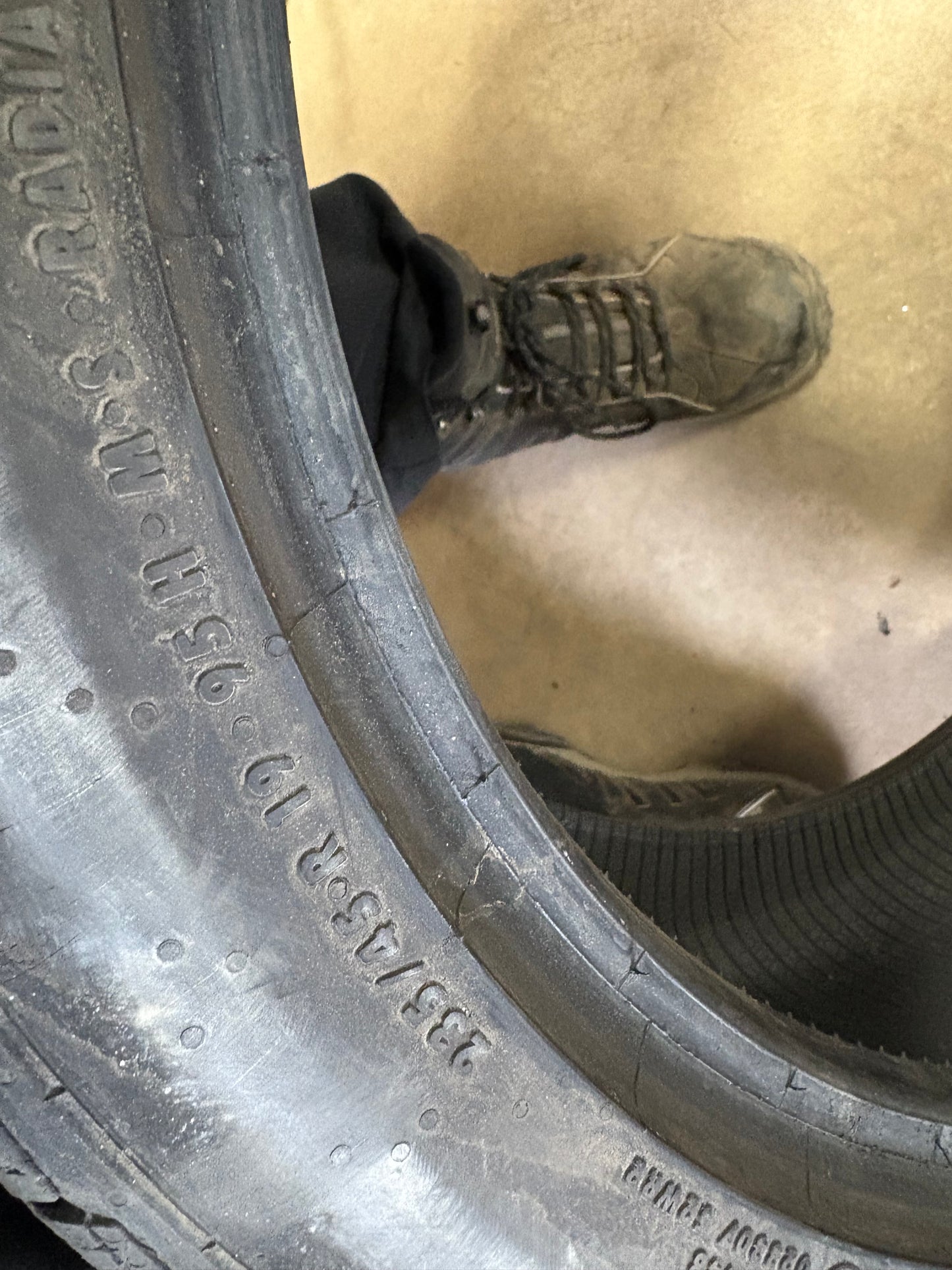 4 pneus d ete 235/45r19 continental run flat