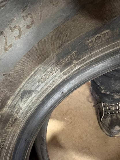 4 pneus d hiver 255/65r17 michelin a l etat neuf