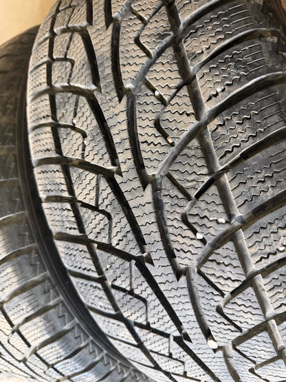 4 pneus d hiver 225/50r17 sailum a l état neuf