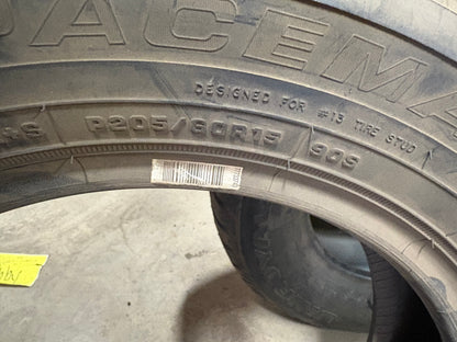 1 pneu d hiver neuf 205/60r15 kelly