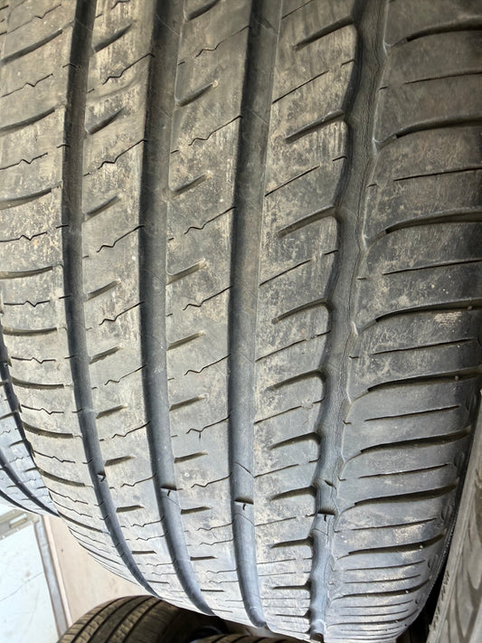 4 pneus d ete 215/45r17 michelin en bon etat