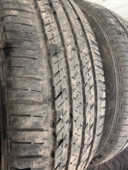 4 pneus d ete 205/60r16 Bridgestone en bon état