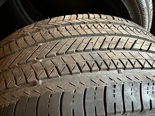1 pneu d’été 215/50r17 Bridgestone en très bon état