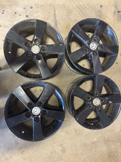 4 mags mazda 15 pouces 5x114.3