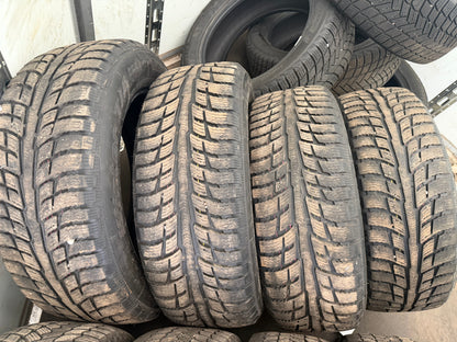4 pneus d hiver 245/60r18 bf goodrich en très bon état