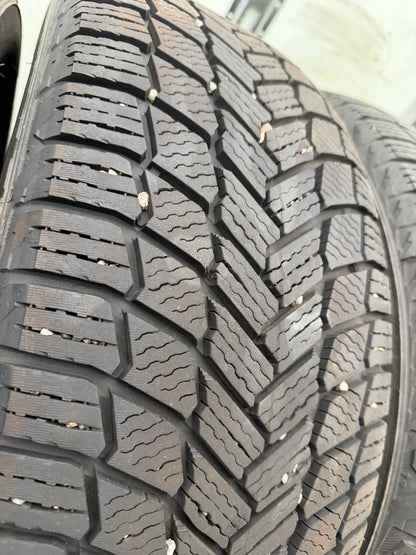 4 pneus d hiver 235/55r19 michelin a l état neuf