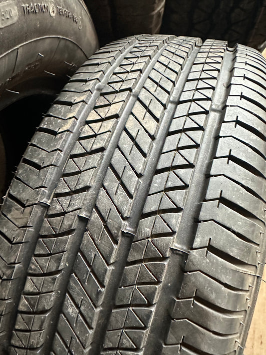 1 pneu d’été 205/55r16 Bridgestone en très bon état