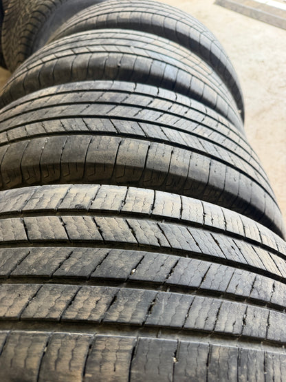 4 pneus d ete 225/65r17 michelin en bon etat