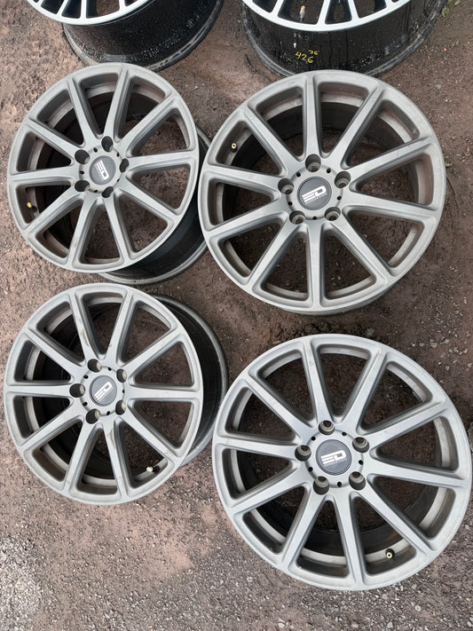 4 mags eurodesign 17 pouces 5x114.3 a l etat neuf