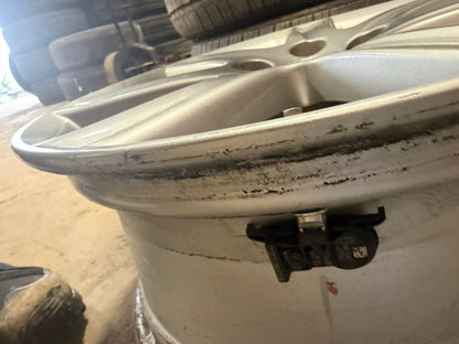 4 mags toyota 17 pouces 5x114.3