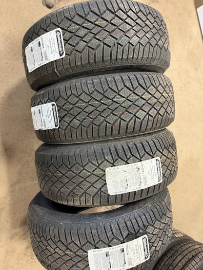 4 pneus d hiver neuf 215/55r17 continental en liquidation