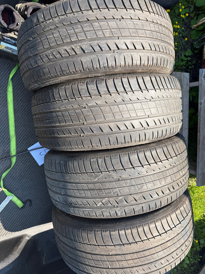 4 pneus d ete 275/35r21 michelin en tres bon état