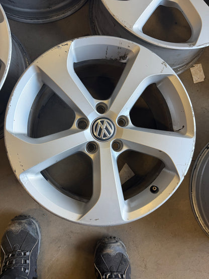 4 mags Volkswagen 17 pouces 5x112