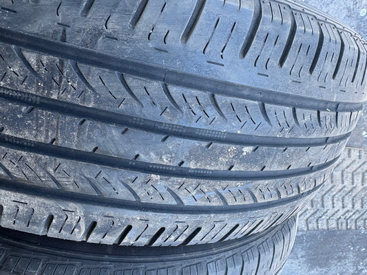1 pneu d ete 235/60r18 maxxis en bon état