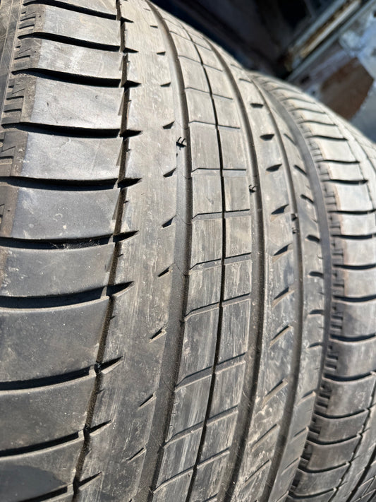 4 pneus d ete 275/35r21 michelin en tres bon état
