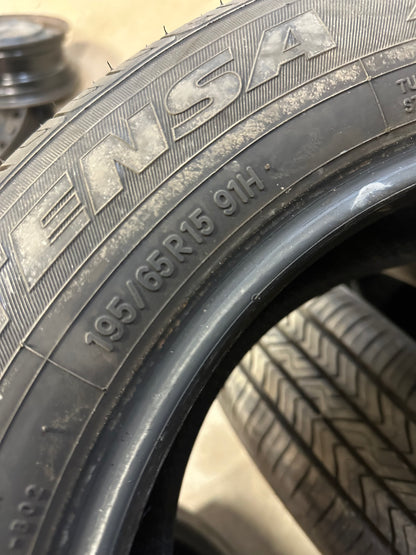 4 pneus d hiver 195/65r15 toyo a l etat neuf