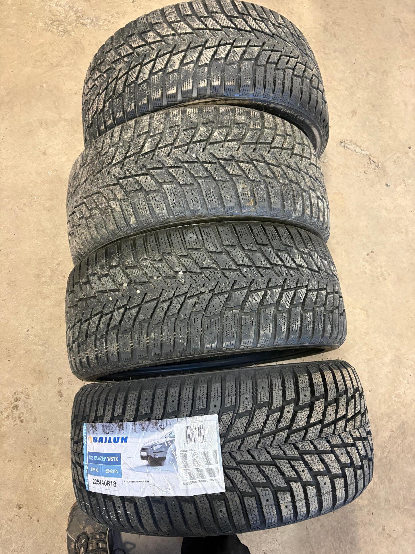 4 pneus d hiver 225/40r18 sailum a l etat neuf