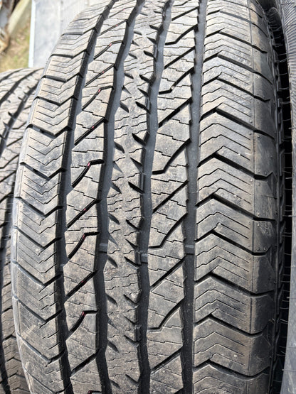 4 pneus d ete neufs 275/60r20 hankook en liquidation
