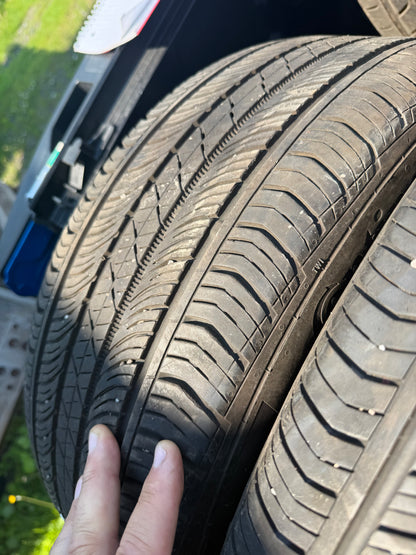 2 pneus d ete 215/55r16 continental en bon état