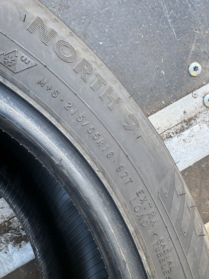 2 pneus d hiver 215/55r16 nokian en tres bon état