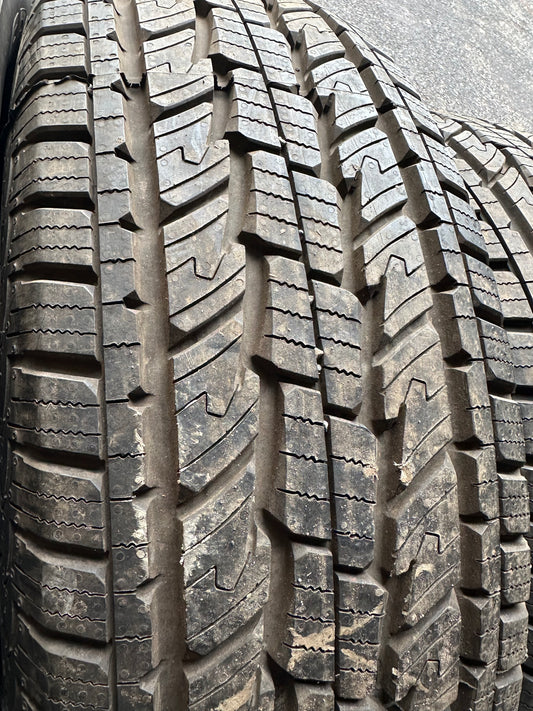 4 pneus d été neufs 265/70r18 general en liquidation