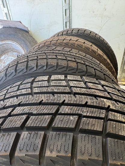 4 pneus d hiver neufs 225/40r18 Yokohama en liquidation
