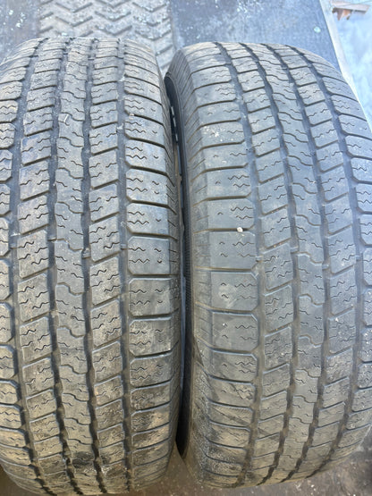 2 pneus d ete 265/70r17 good year
