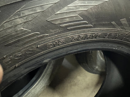 4 pneus d hiver 215/55r16 Yokohama