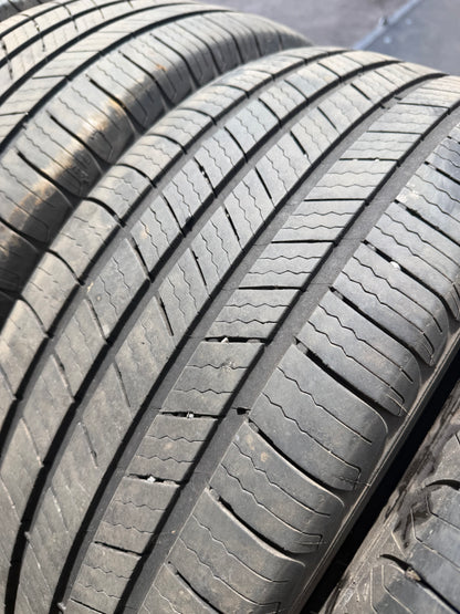 4 pneus d ete 215/55r17 michelin en tres bon état